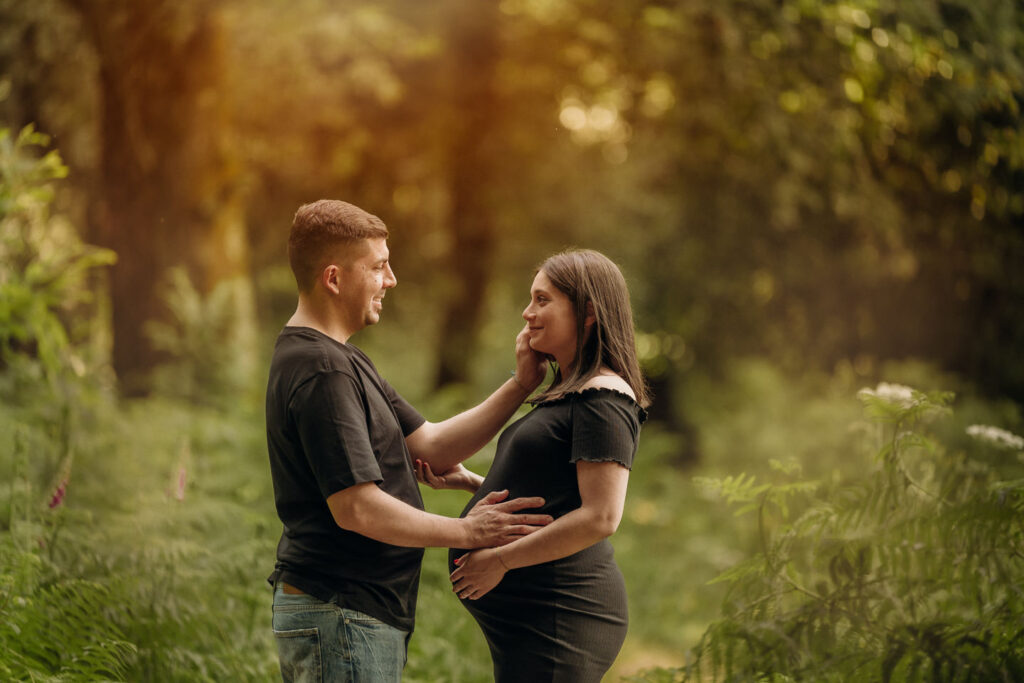 Fotografía de embarazadas con pareja - Phototeca